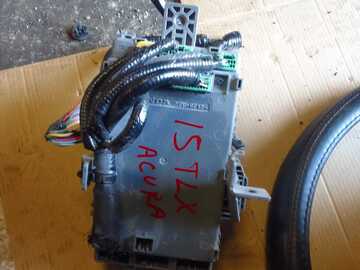 Selling with online payment: 15 - 20 ACURA TLX - FUSE BOX