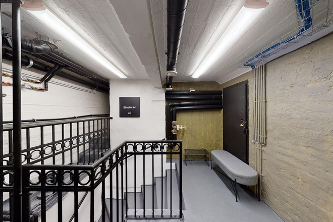 STUDIO / ÄÄNITYSTILA / TOIMISTO  HELSINGIN KESKUSTA