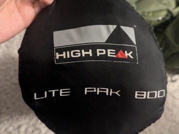Uthyres (per vecka): High Peak Lite Pak 800 Makuupussi kesä