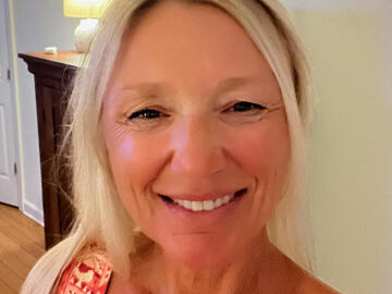 Wellness Session Single: Empowered Wellness for Perimenopause & Menopause with Corie