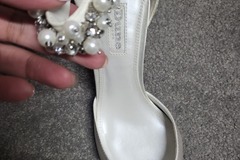 Selling: Wedding shoes