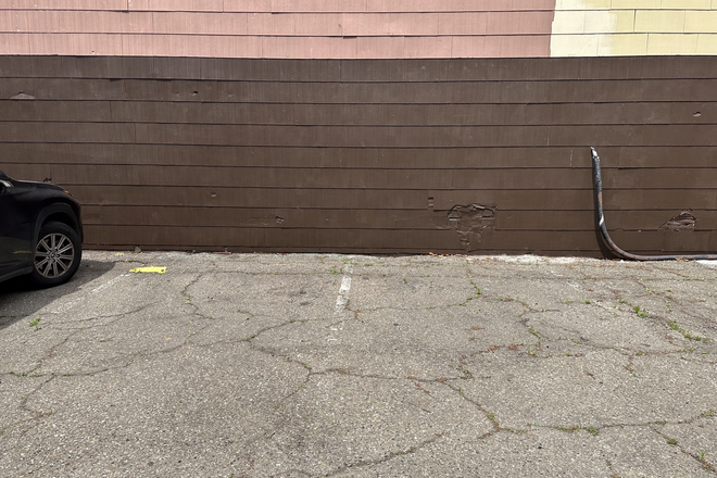 San Francisco CA, Secured, Gated Private Parking, Duboce Triangle