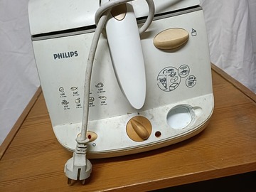 À donner: Friteuse Philips HD6159