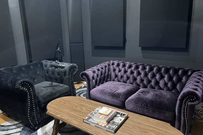 Podcast Recording and Editing Studio
