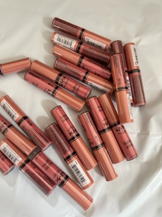 NYX Professional Makeup Butter Gloss - Deliciously Creamy Lip Glo