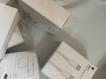 Bulk Lots: Genuine Apple MLL82AM/A,USB-C Charge Cable (2m)