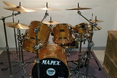 Selling with online payment: Mapex Deep Forest Cherry 6 piece.