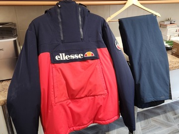 Winter sports: Mens two piece