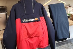 Winter sports: Mens two piece