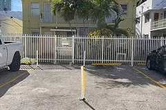 Daily Rentals: 545 Michigan Ave Miami Beach 5 parking Spot
