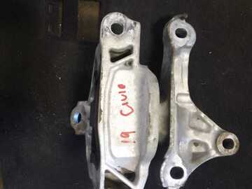 Selling with online payment: 16 - 21 HONDA CIVIC - TRANSMISSION MOUNT