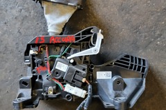 Selling with online payment: 15 - 20 ACURA TLX - GEAR SHIFT