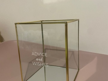 Selling: Mirrored Wishing Well 