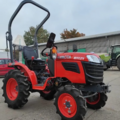 À louer: Mini-tracteur Kubota B1121 pour aménagement paysager