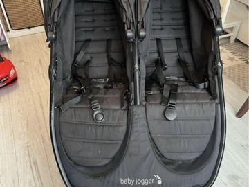 Rent out Weekly: Baby jogger city double buggy 