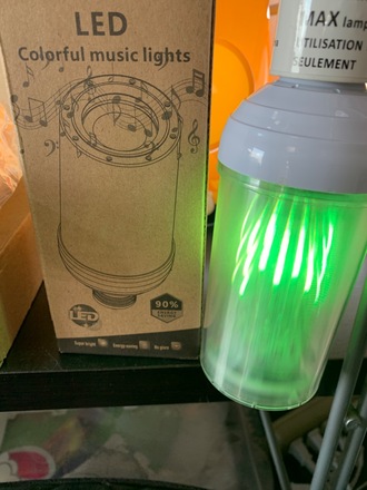 Bluetooth music bulbs with remote control RGB color 15w 10 units