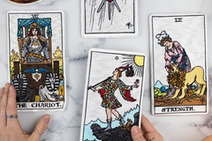 Selling: What do you need to hear right now? Messages from the universe