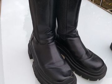 Selling: Bottines ZARA pointures 39