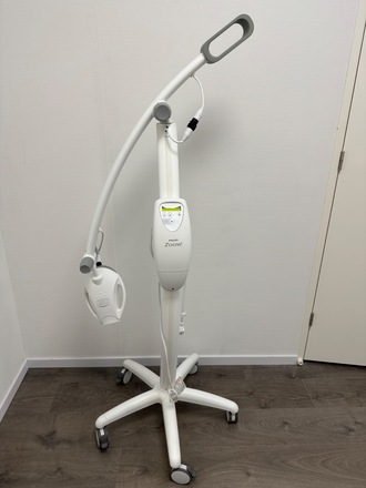 Philips zoom tanden bleek apparaat zo goed als nieuw