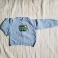 Vente au détail: Brassière bleue avec écusson voiture : 6 mois