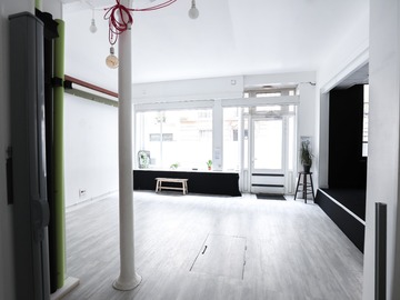location par demi journée (4h): Salle de 50 m2 en plein coeur de Montmartre