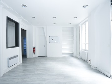 location par demi journée (4h): Salle de 35m2 en plein coeur de Montmartre