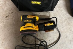À vendre: Ponceuse orbitale DeWalt