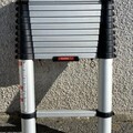 À vendre: Échelle télescopique Telesteps