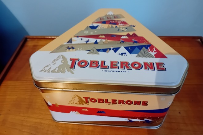 Boîte vide en métal Toblerone - déco Noël - Etat neuf