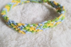 Vente au détail: Bracelet brésilien chevron vert, bleu et jaune 