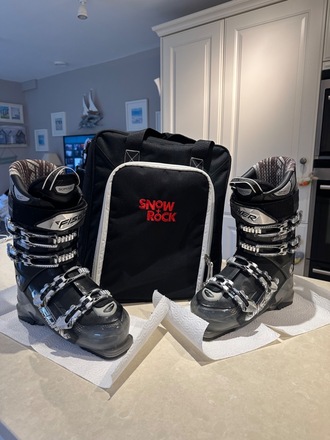 Snow and rock ski boots hot sale