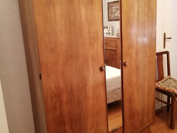 Selling: Armoire