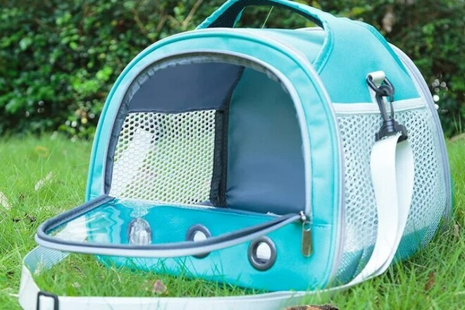 Pet Carriers Brand New Very well Made Lot of  12