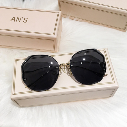 50 pcs Fashion Rimless Sunglasses Sunscreen Glasses