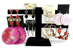 Bulk Lots: 700+ Pairs Women's Dangling Earrings Clearance - Retail $7,806.23