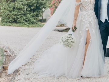 Selling: Enzoani Palmer Wedding Dress AU 6/XS 