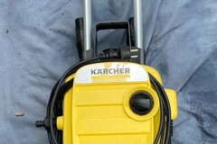 À louer: Nettoyeur haute pression Kärcher K4 Compact