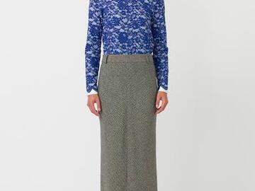Selling: Olympia skirt in tweed