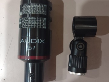 Selling with online payment: Audix D1 Dynamic Snare/Instrument Microphone 