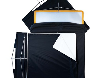 Vermieten: Flags und Floppies Kit Matthews 100cm x 100cm