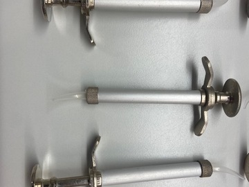 Gebruikte apparatuur: Pentamix spuiten