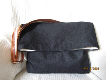 Sale retail: Sac besace