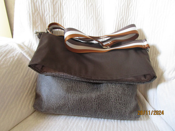Sale retail: Sac besace