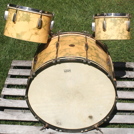 1940s Slingerland Radio King set in Marble Lacquer DrumSellers