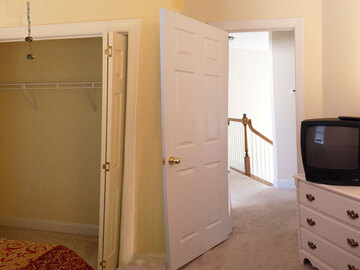 Renting Out with no Availability Calendar: 251 Furnished Guest Room to Rent (Effective 11/01/24)