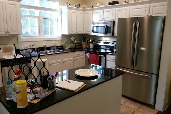 251 Furnished Guest Room to Rent (Effective 11/01/24)