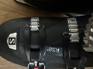 Winter sports: Ladies Salomon Ski Boots 