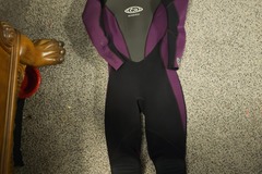Selling with online payment: Black & Purple Full Wetsuit