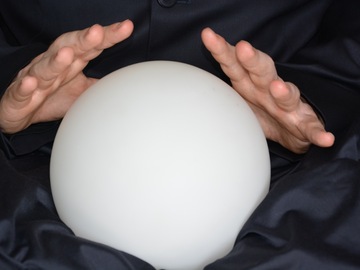 Selling: Relationship Crystal Ball Reading 