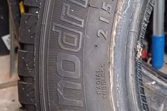 À vendre: Pneu